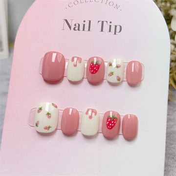 Qfdian 10pcs Handmade Press on Nails Round Head Fake Nails Cute Strawberry False Nails Kawaii Short Full Cover Finger Tips Manicure Art